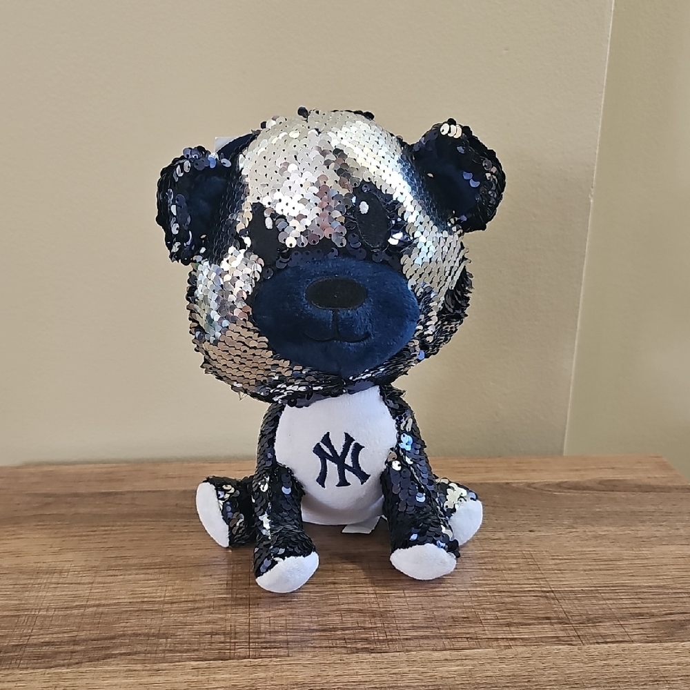 Foco NY Yankees Logo Sequin Bear Collectible Plush Bear - Silver and Blue NWT